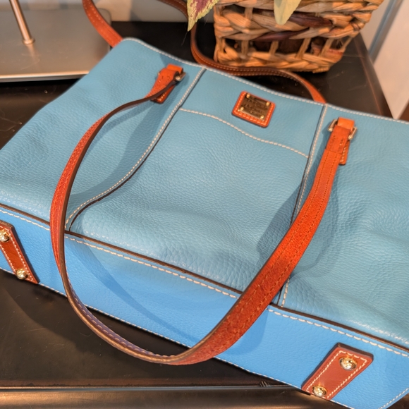 Dooney & Bourke Blue and Brown Pebbled Tote Bag - Picture 6 of 9
